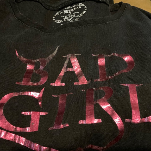 STREETWEAR SOCIETY   BLACK T-SHIRT  WITH SHINY ‘’BAD GIRL ‘IN PINK SIZE LARGE - Picture 5 of 7